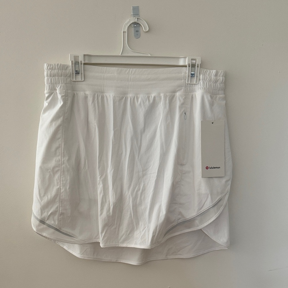 NWT Lululemon Hotty Hot High Rise Skirt *Long* size 12